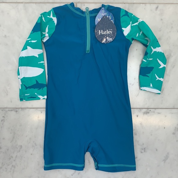 New Rash Guard - Picture 3 of 4